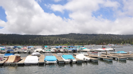 Fototapeta na wymiar Colorful Boats Parked in the Marina