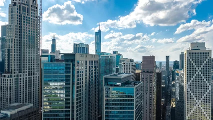 Fototapeten Chicago Skyline Luftdrohnenansicht von oben, Lake Michigan und Stadt Chicago Downtown Wolkenkratzer Stadtbild, Illinois, USA © Iuliia Sokolovska