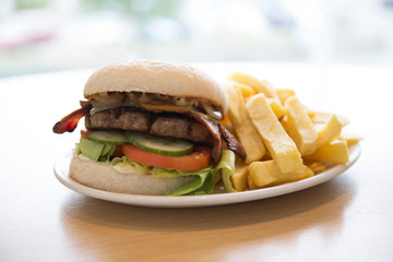 cheeseburger 