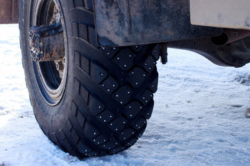 Studded tires on snow