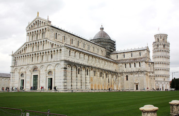 Obraz premium Pisa Cathedral. Pisa tower. Italy. Pisa.