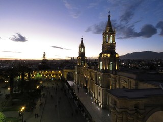 Cathédrale d'Arequipa au coucher de soleil, Pérou