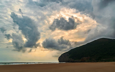 Atardecer en el mar cantabrico. Cantabria, ESpaña
