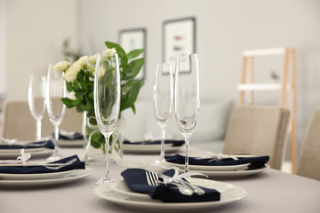 Festive table setting for Christmas dinner