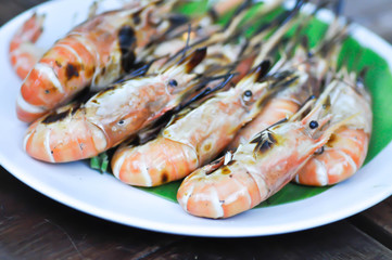 grilled shrimp or grilled prawn
