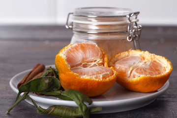 tangerines, cinnamon sticks and cinnamon powder.