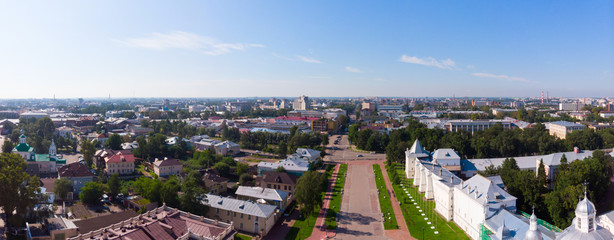 Obraz premium Saint Sophia orthodox cathedral and church of Resurrection of Jesus, The Kremlin Square of the Old City in a sunny summer day in Vologda Kremlin.