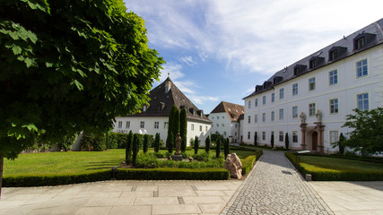 Fototapeta na wymiar Kloster Fraueninsel, Chiemsee