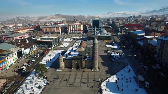  Konaklı and Kandilli ski centers in Erzurum; It serves winter tourism with ice halls and jumping towers.