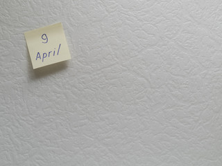 April 9, calendar date sticky note