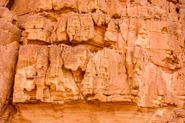 terrible texture of the walls in the canyon 