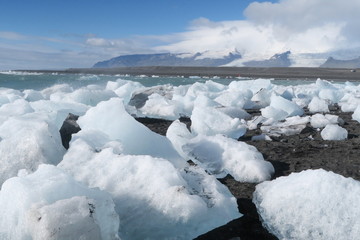 Eisberge am schwarzen Strand Island - Diamant Strand