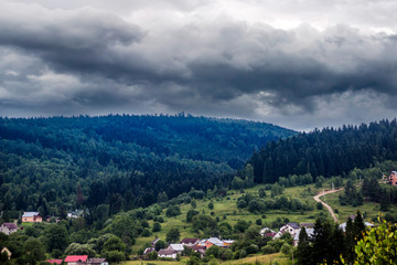 Fototapeta na wymiar Ukrainian village in the Carpathian