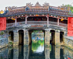 Obraz premium Japanese Bridge in Hoi An, Vietnam