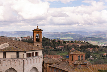 Fototapeta na wymiar beautiful view of perugia from above on a spring day