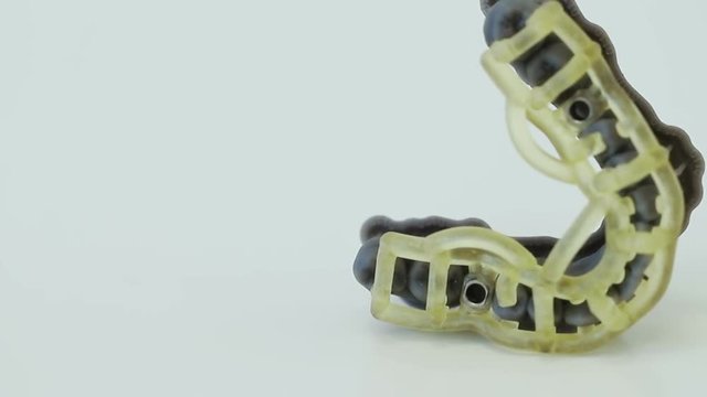 Printed template with sleeves for directed dental implantation