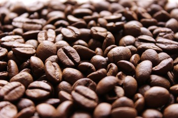 roasted coffee beans, coffee, aromatic food and drinks, closeup