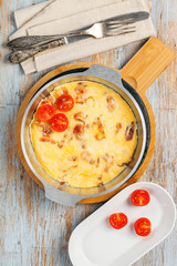 Omelet with bacon