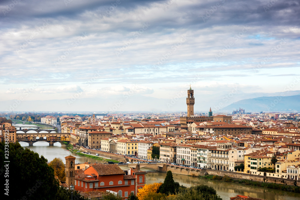 Poster florence: the old palace (palazzo vecchio or palazzo della signoria) and ponte vecchio, as seen from