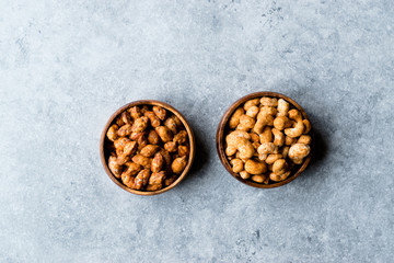 Almond Nuts with Barbeque Sauce and Spicy Cashew with Taco Spice in Wooden Bowl.
