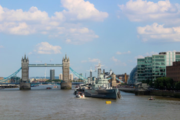 tower bridge in london