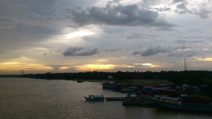 Naklejka premium Sun set