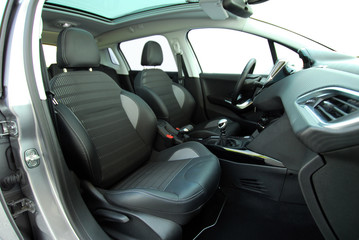 Front car seats