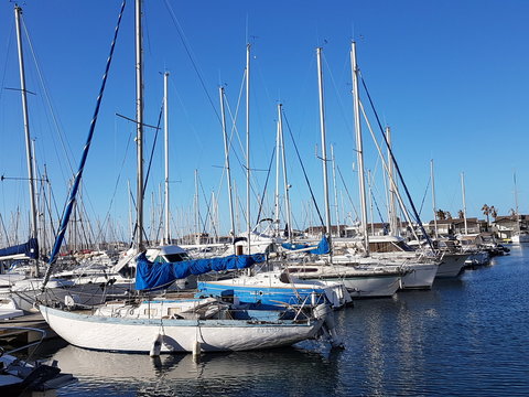 Port du Cap d'Agde avec bateaux