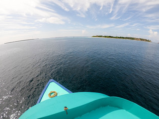 Sailing around the beautiful islands of the Maldives