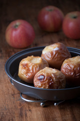 Baked apples with cottage cheese and honey