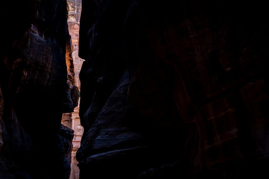 Il Tesoro di Petra attraverso il siq