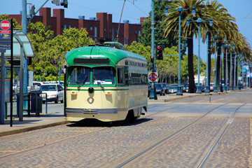 Fototapeta na wymiar vintage trolley in San Francisco California