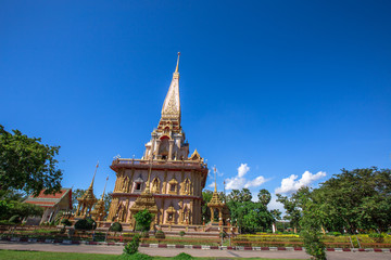 Fototapeta premium Wat Chaithararam or Chalong Temple It is a beautiful temple in Phuket, a beautiful pagoda and a history of Buddhism, and is a learning center in various ceremonies.