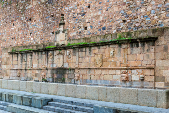 CACERES, SPAIN - NOVEMBER 25, 2018: fountain in the Forum of the Balbos or atrium of the Corregidor