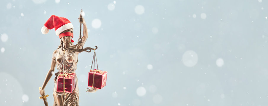 Panorama Header mit Justitia zu Weihnachten