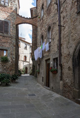 Fototapeta na wymiar medieval village of Tuscany