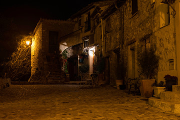 Fototapeta na wymiar Village de Carros
