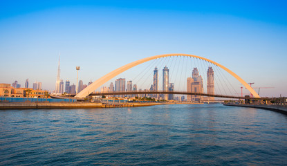 Naklejka premium Dubai city skyline at sunset. view of Tolerance bridge