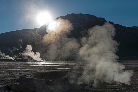 Smoking geysers, El Tatio, San Pedro de Atacama, Atacama Desert, 4270m altitude, Chile, South America