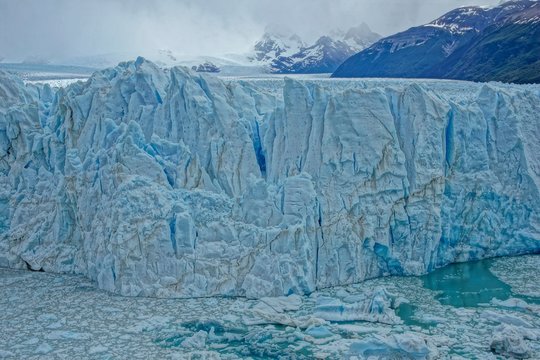 Perito Moreno Glacier, Lago Argentino, Parque Nacional Los Glaciares, El Calafate, Province of Santa Cruz, Patagonia, Argentina, South America