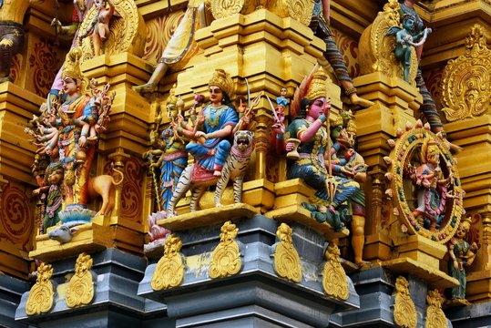 Colorful Hindu temple decorated with figures and gods, Sri Muthumariamman, Matale, Central Province, Sri Lanka, Asia
