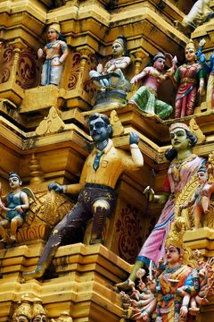 Colorful Hindu temple decorated with figures and gods, Sri Muthumariamman, Matale, Central Province, Sri Lanka, Asia