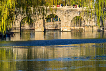 Bridge Green Willows Reflection Beihai Lake Park Beijing China
