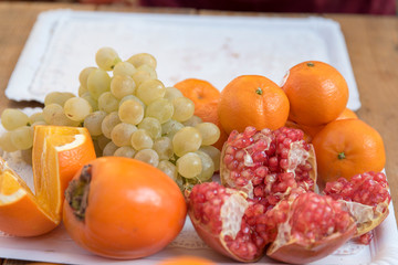 Frua fresca jugosa y sabrosa variada ideal para la dieta mediterranea