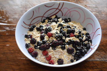 oat flake with berries