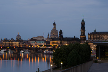 Fototapeta na wymiar Sonnenuntergang in Dresden