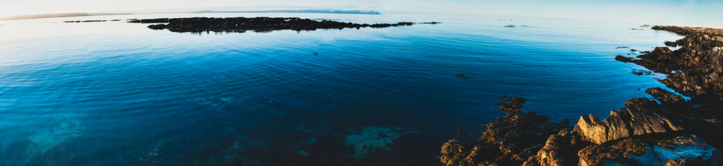 Fototapeta na wymiar Tranquilizing images of calm seascapes for those looking for a relaxing vacation.