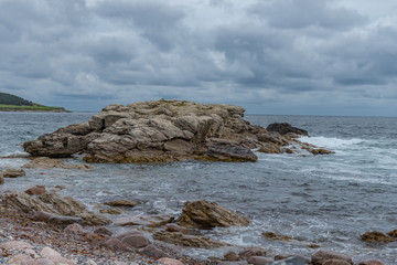 Fototapeta na wymiar Ocean view rock pile