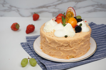 Fruit mousse cake
