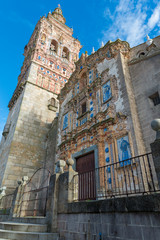 Obraz premium JEREZ DE LOS CABALLEROS, BADAJOZ, SPAIN - NOVEMBER 24, 2018: Church of San Bartolome